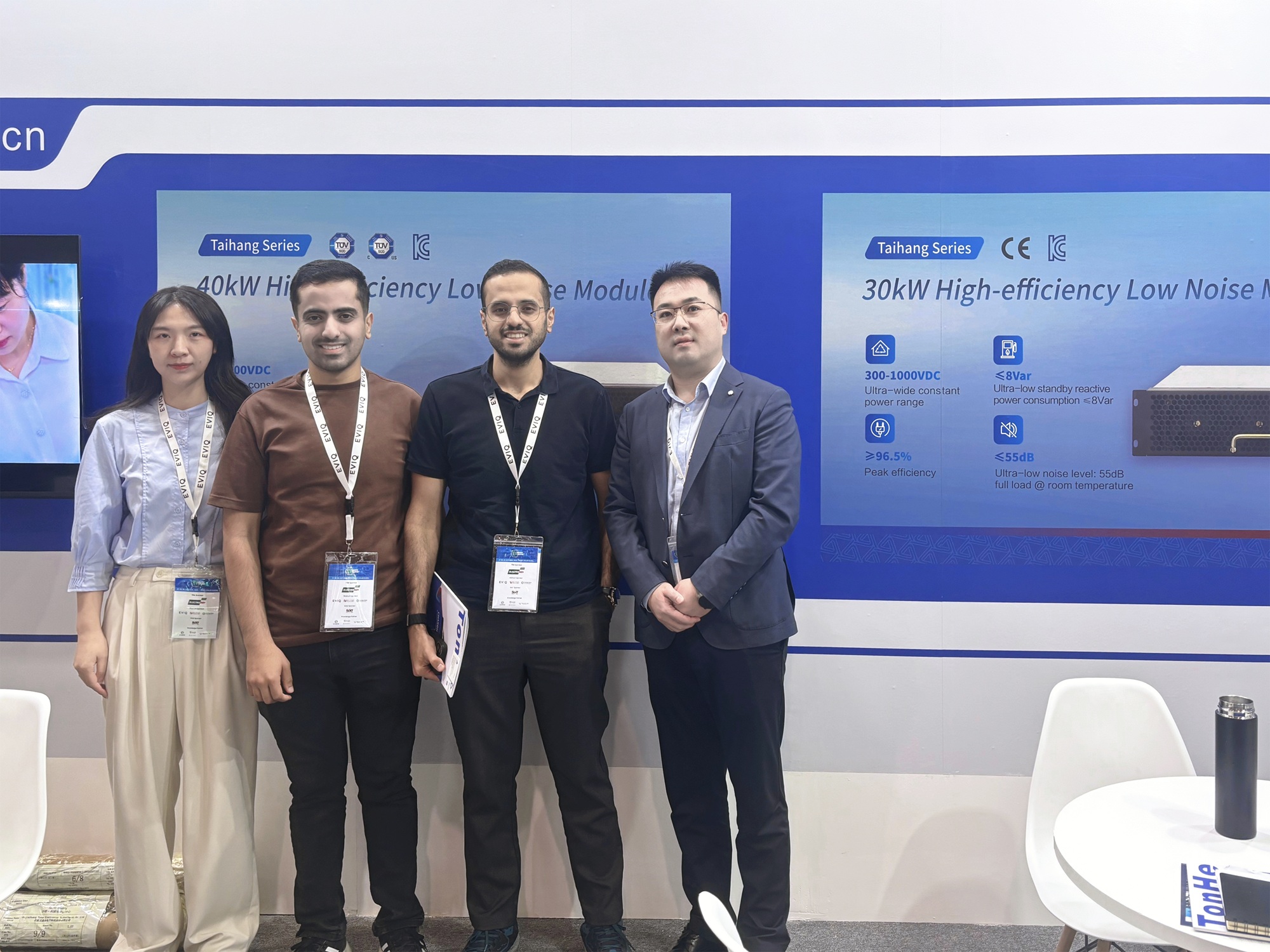 Tonhe Technology en el sal&oacute;n del autom&oacute;vil de veh&iacute;culos el&eacute;ctricos 2025 (2)