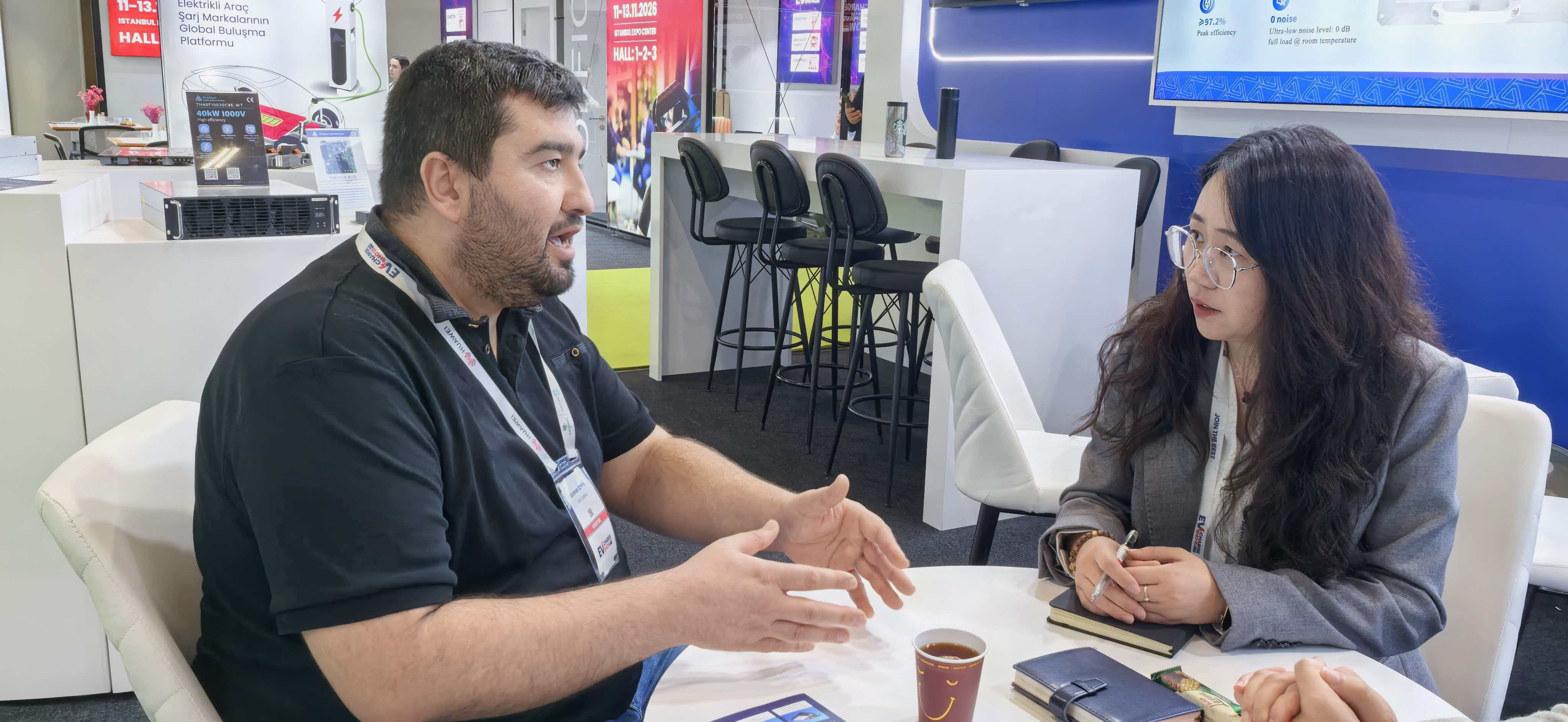 Tonhe Technology en la feria de carga de veh&iacute;culos el&eacute;ctricos 2025 (7)